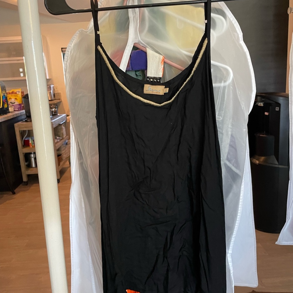 Skemo Black Tank Top with Cream Accents